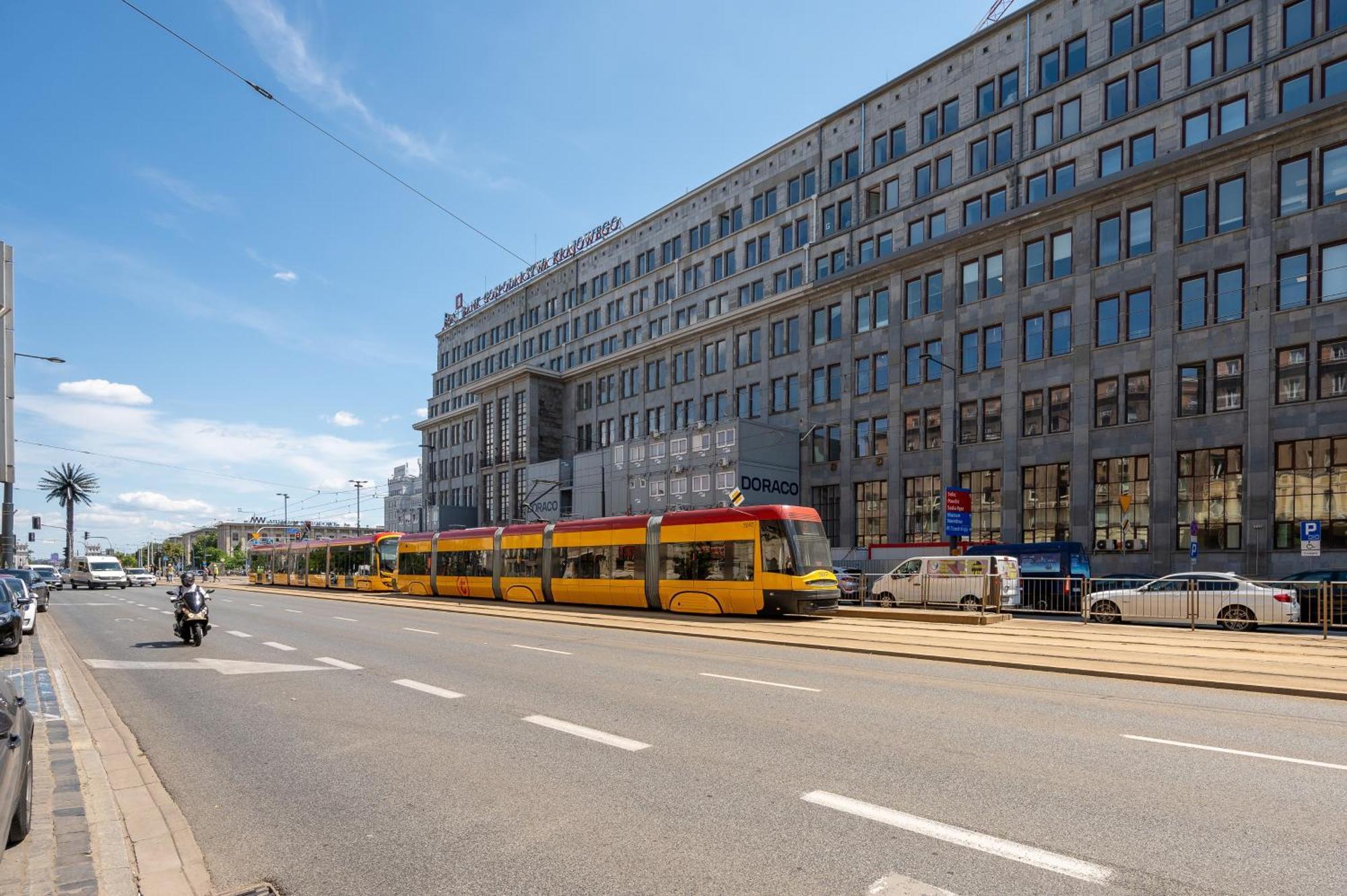Jess Inn Hostel Rondo Charles De Gaulle Warszawa Eksteriør billede